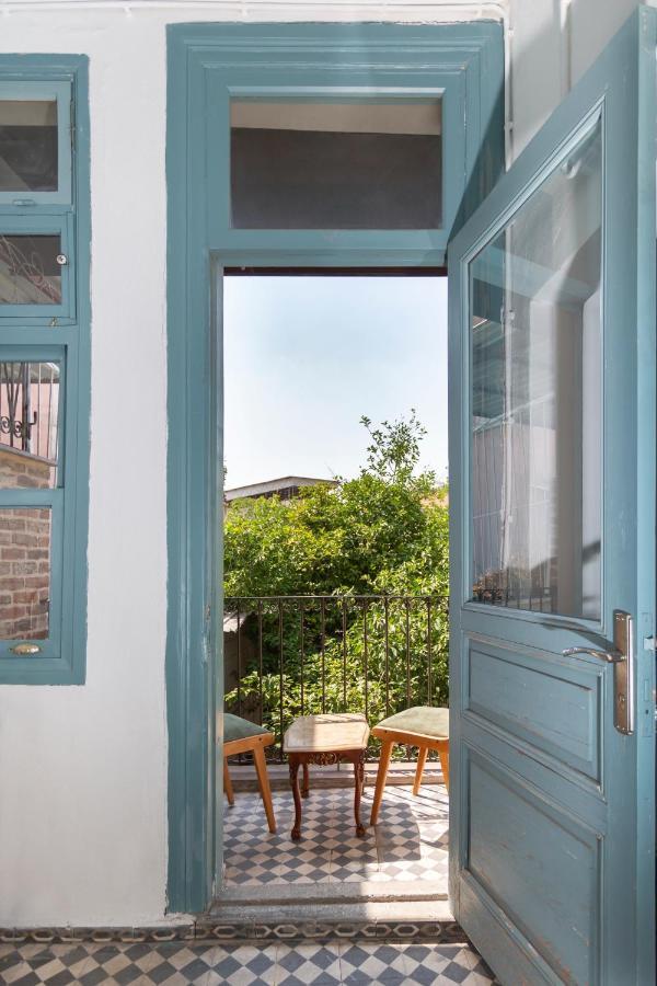 Mansion With Lemon Tree Esmirna Exterior foto