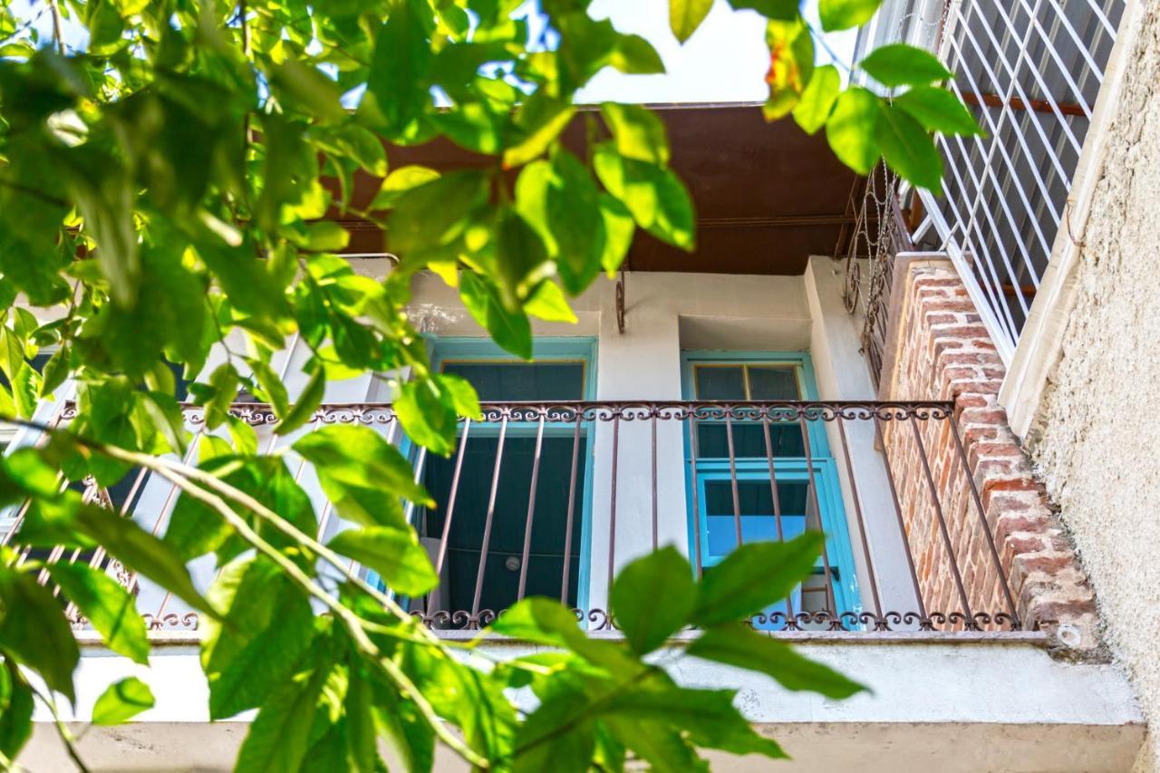 Mansion With Lemon Tree Esmirna Exterior foto