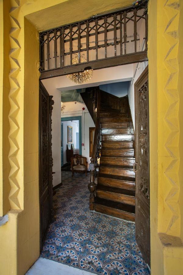 Mansion With Lemon Tree Esmirna Exterior foto