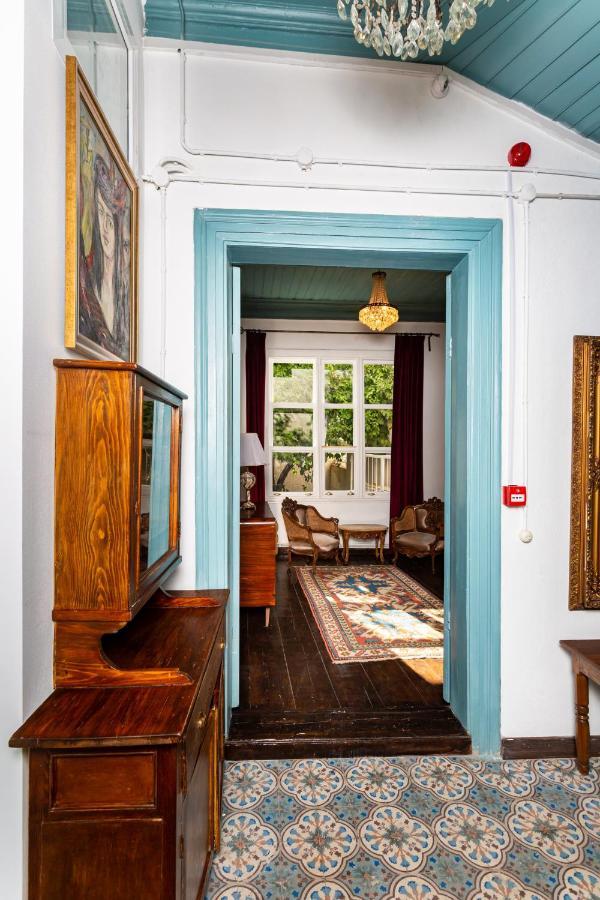Mansion With Lemon Tree Esmirna Exterior foto